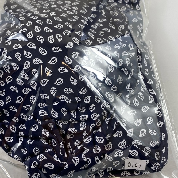 Anne Cole Women’s Plus Size Cottage Floral One-Piece‎ V-Front Swimsuit Sz 24W - Picture 10 of 10